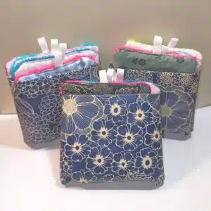 Lingettes démaquillantes lavables et réutilisables