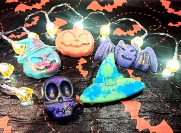 Coffret HALLOWEEN et fondants parfumés sains pour créer de belles ambiances surprenantes et douces dans votre maison !